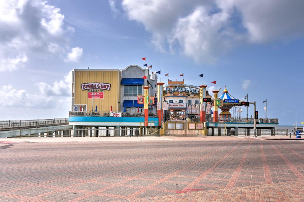 Bright Galveston Bungalow Half Mi To Pleasure Pier Eksteriør bilde