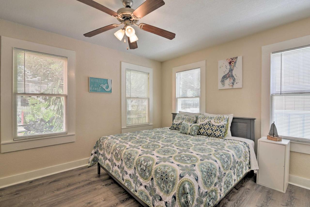 Bright Galveston Bungalow Half Mi To Pleasure Pier Eksteriør bilde